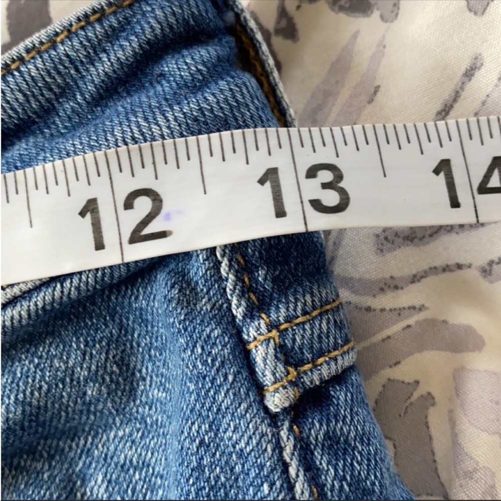 6/$20💙 ASOS Design High Rise Jeans 26 - Picture 10 of 11